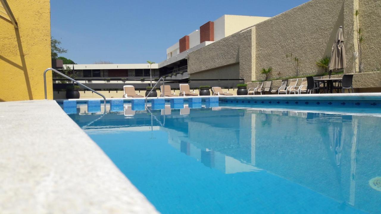 סיודד מדרו Hafersons Inn Hotel & Suites מראה חיצוני תמונה