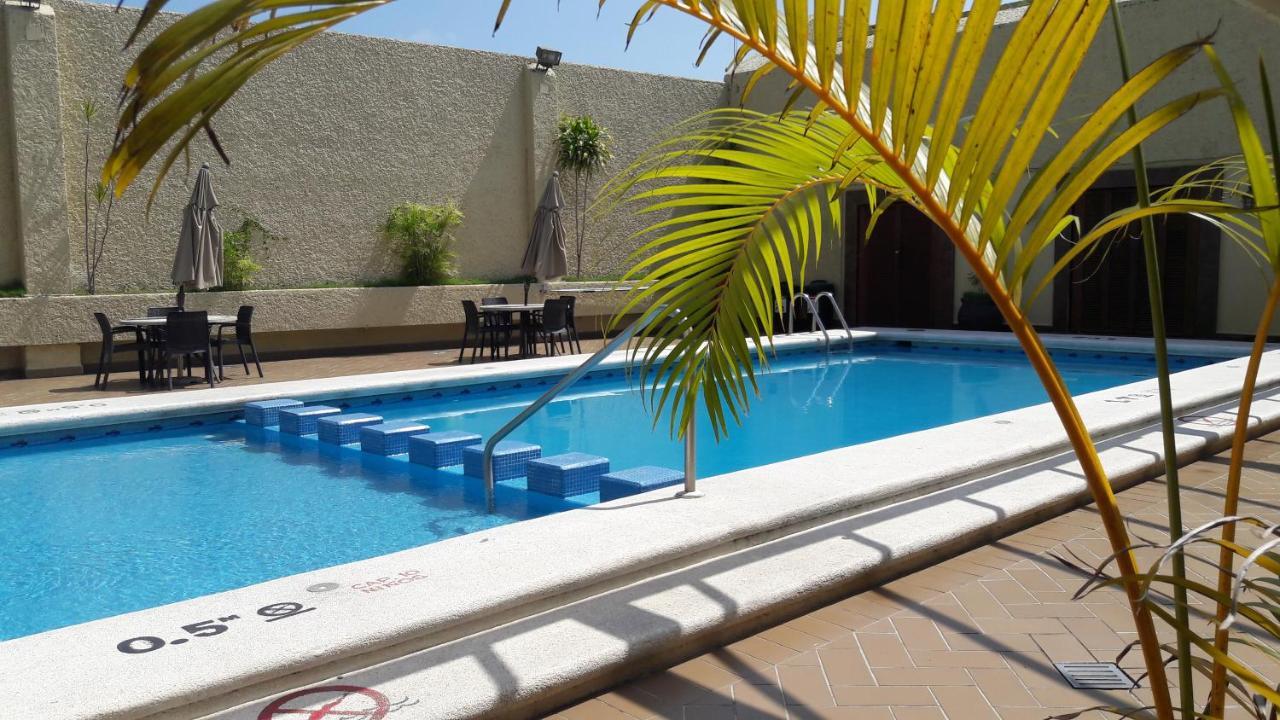 סיודד מדרו Hafersons Inn Hotel & Suites מראה חיצוני תמונה